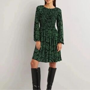 Boden Floral Smocked Bodice Balloon Sleeve Jersey Mini Dress Black Green 4R NWT